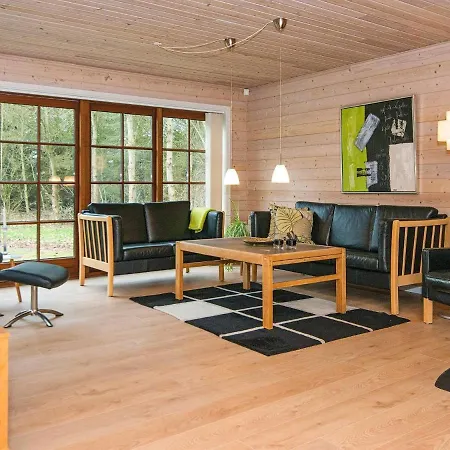6 Person Holiday In Bl Vand Blåvand