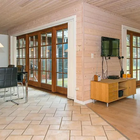 6 Person Holiday In Bl Vand Dom wakacyjny